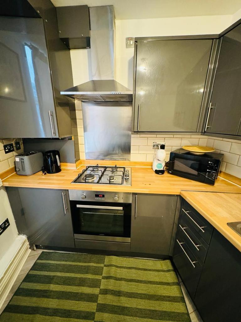 Willesden J Guest Home 4 London Exterior photo